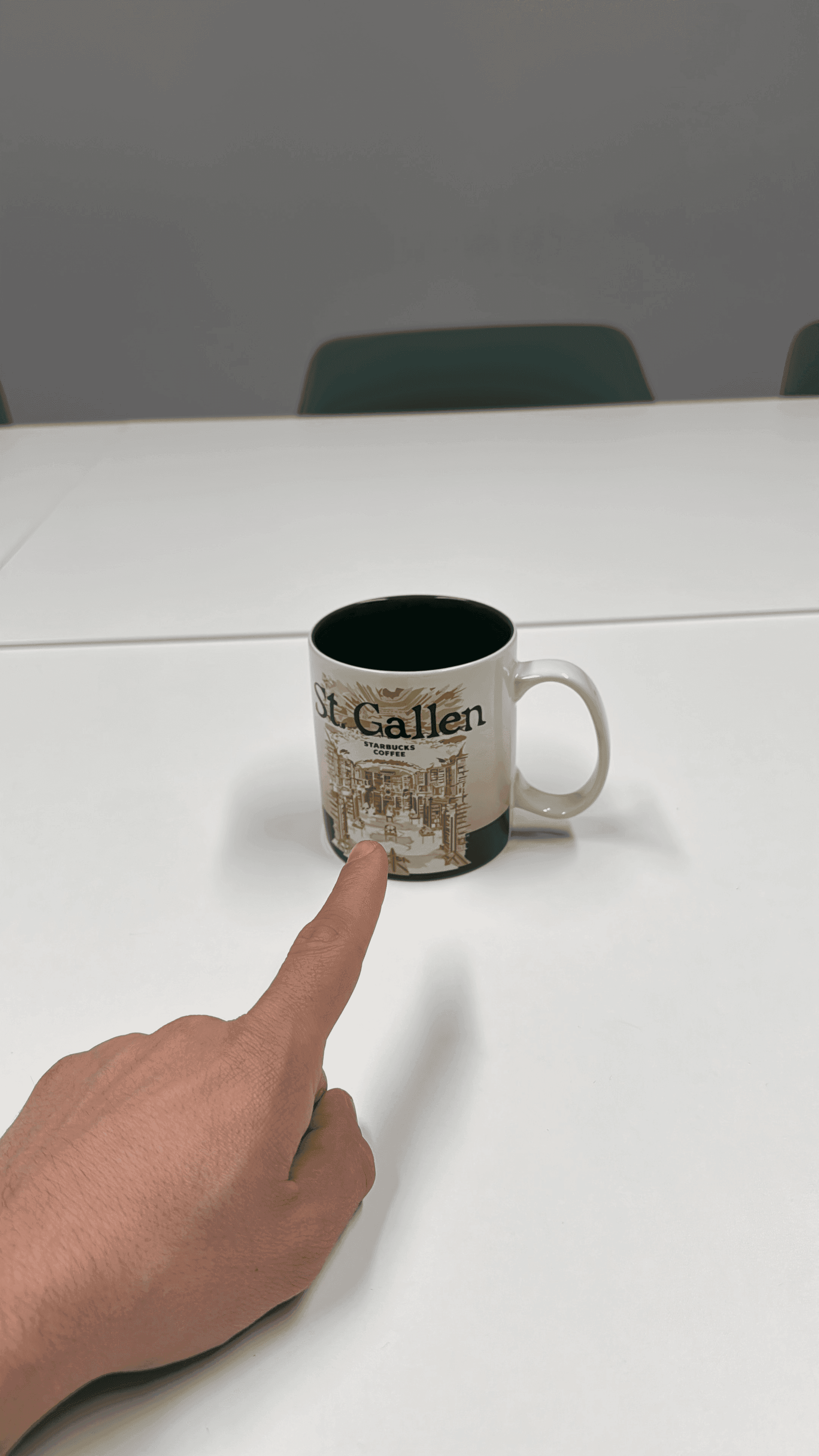 Basic product photo of Starbucks coffee